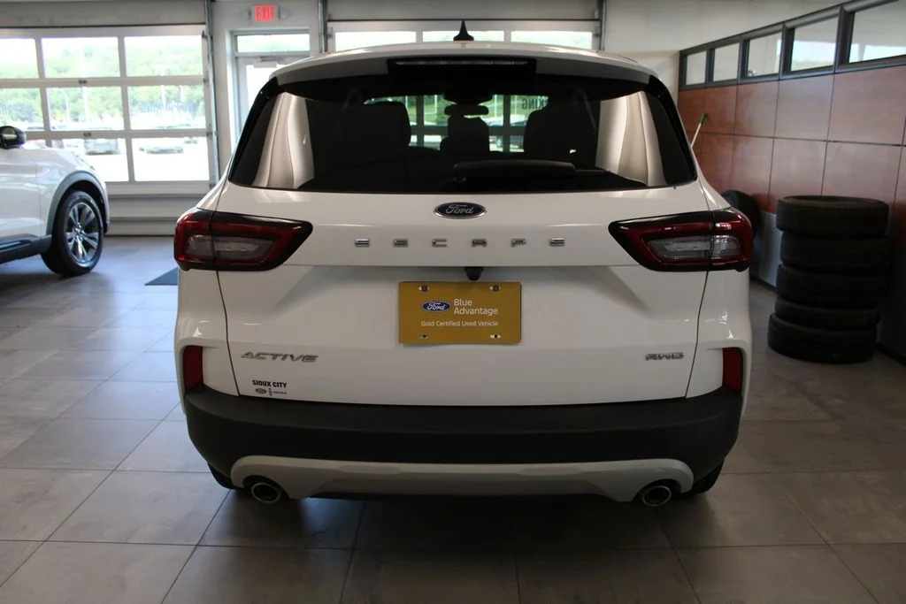 Certified Used 2024 Oxford White Ford Active image 6