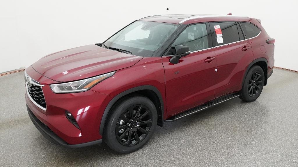 Certified Used 2026 RUBY FLARE PEARL Toyota  image 31