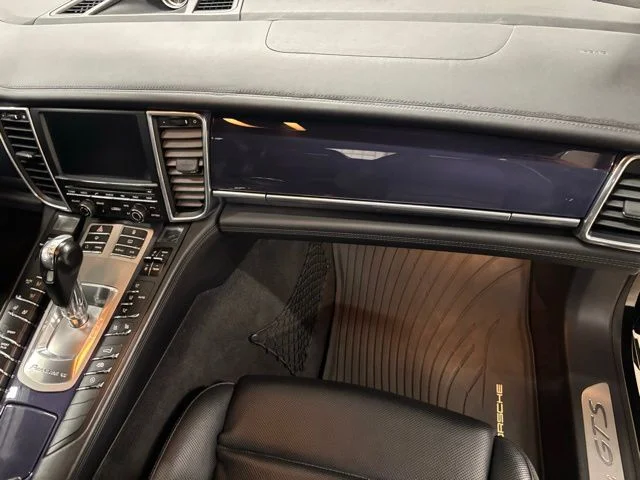 2013 Porsche Panamera GTS - Photo 21