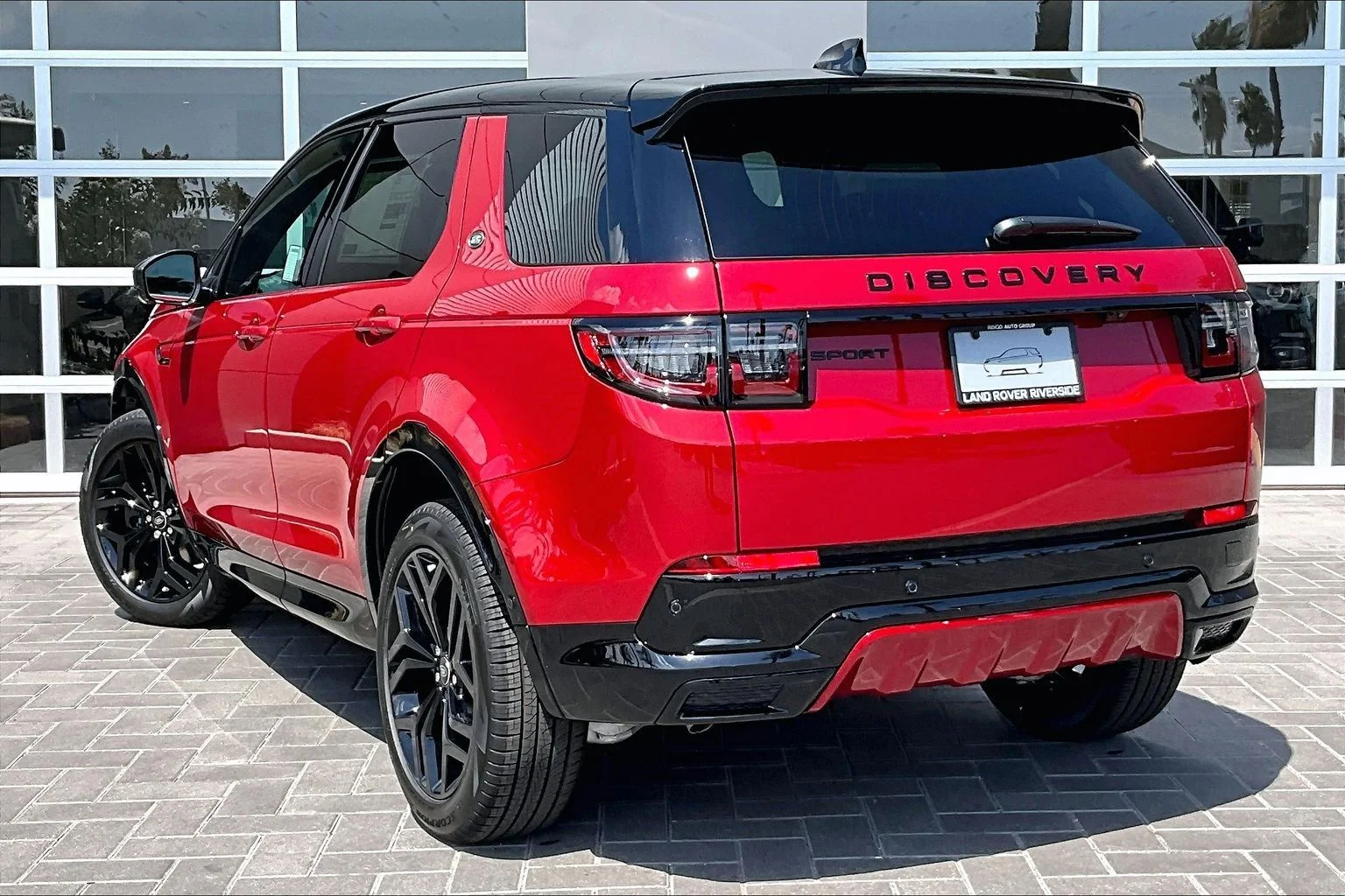 New 2026 Firenze Red Land Rover Landmark image 3