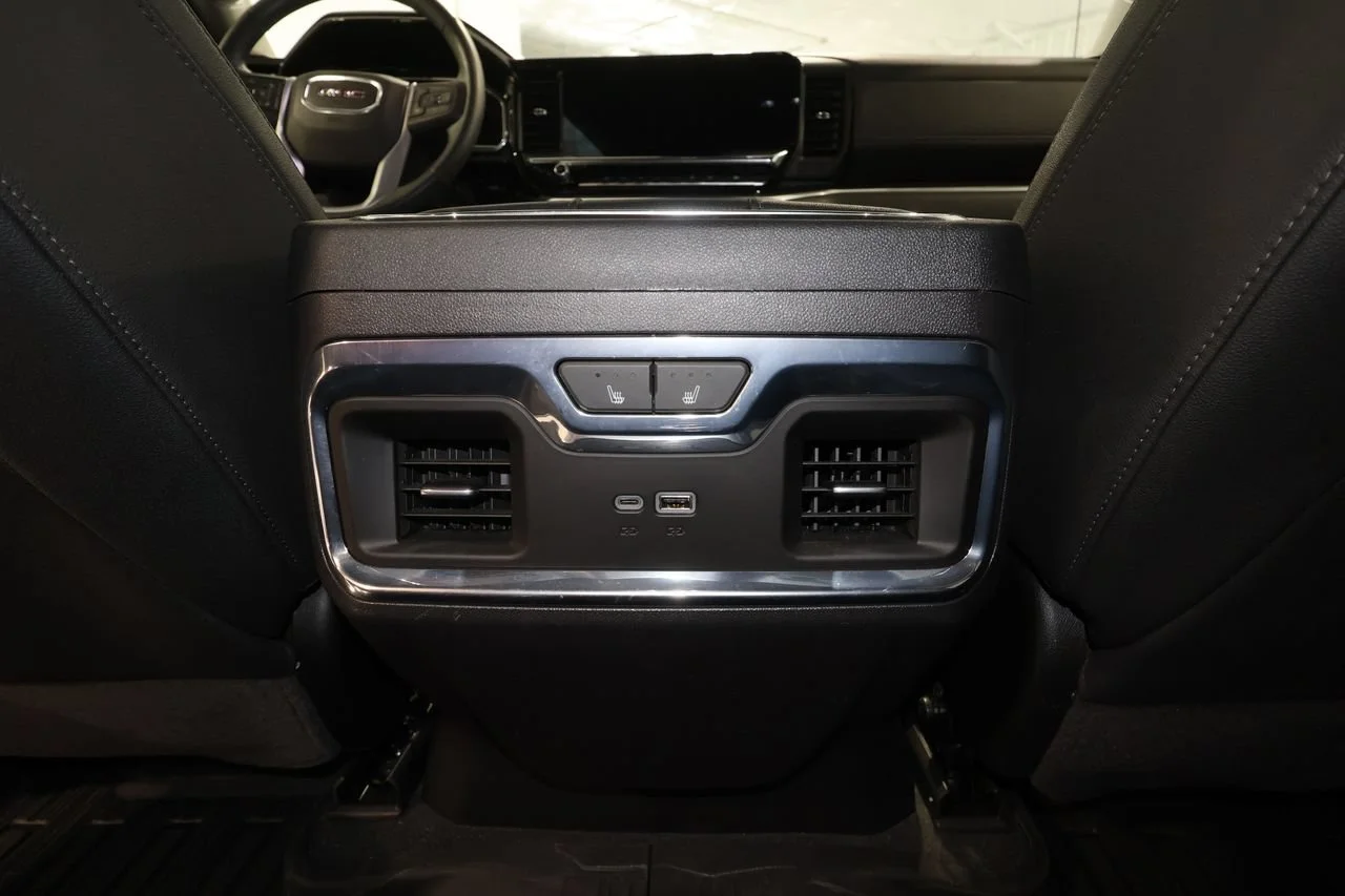 Used 2025 Sterling Metallic GMC SLT image 31