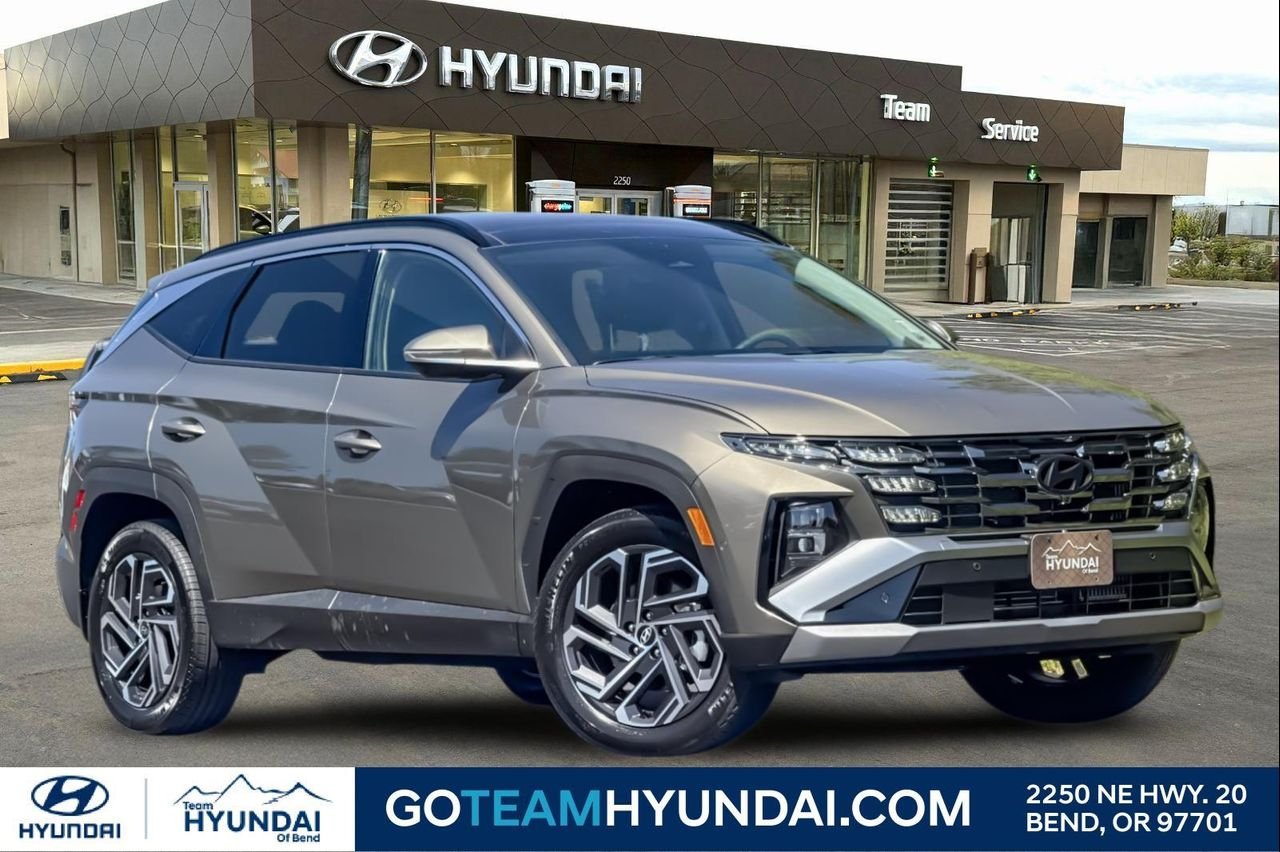 2026 Hyundai Tucson Limited HEV AWD's photo