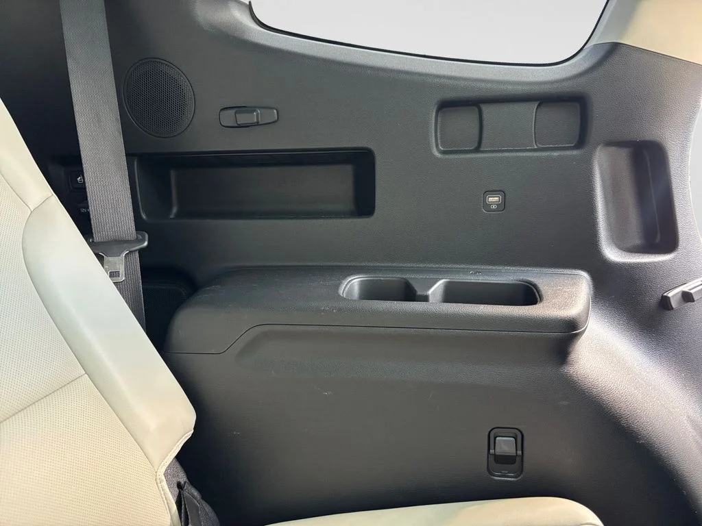 Used 2022 Purple Kia SX image 51