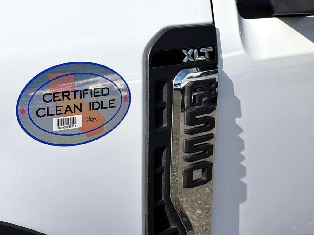 Used 2025 Oxford White Ford XLT image 17
