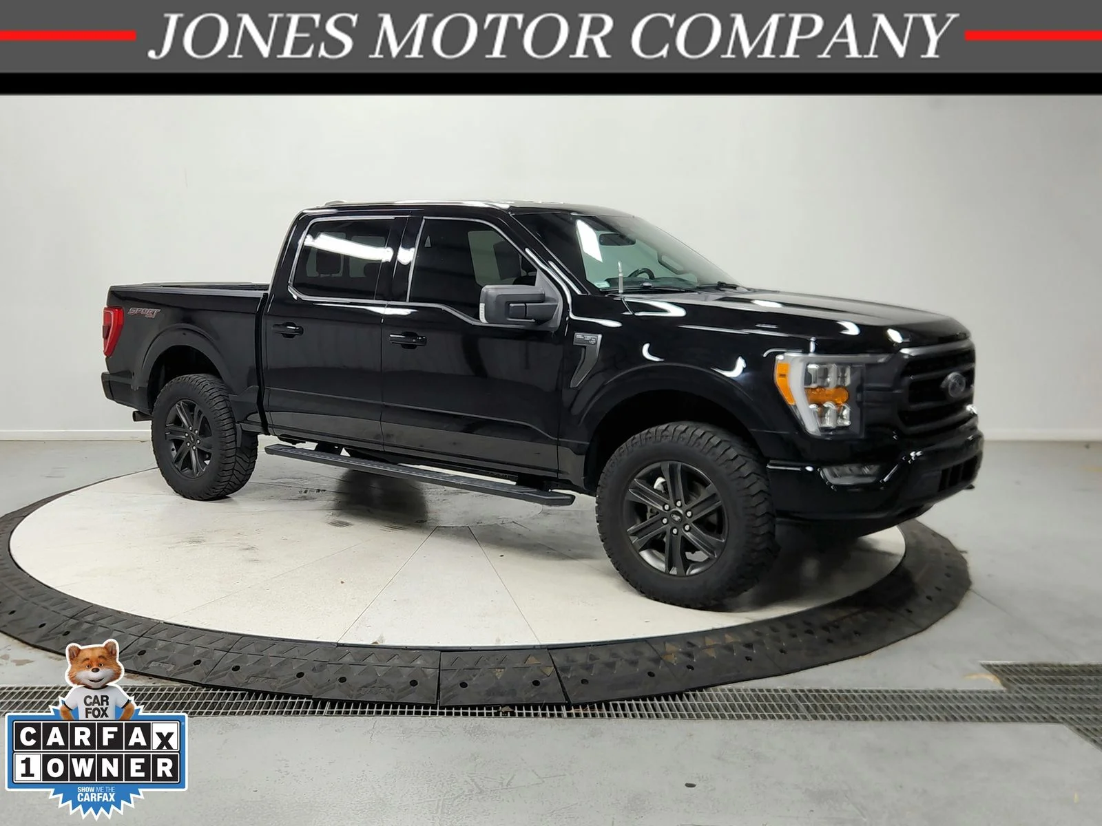 Used 2021 Black Ford XLT image 1