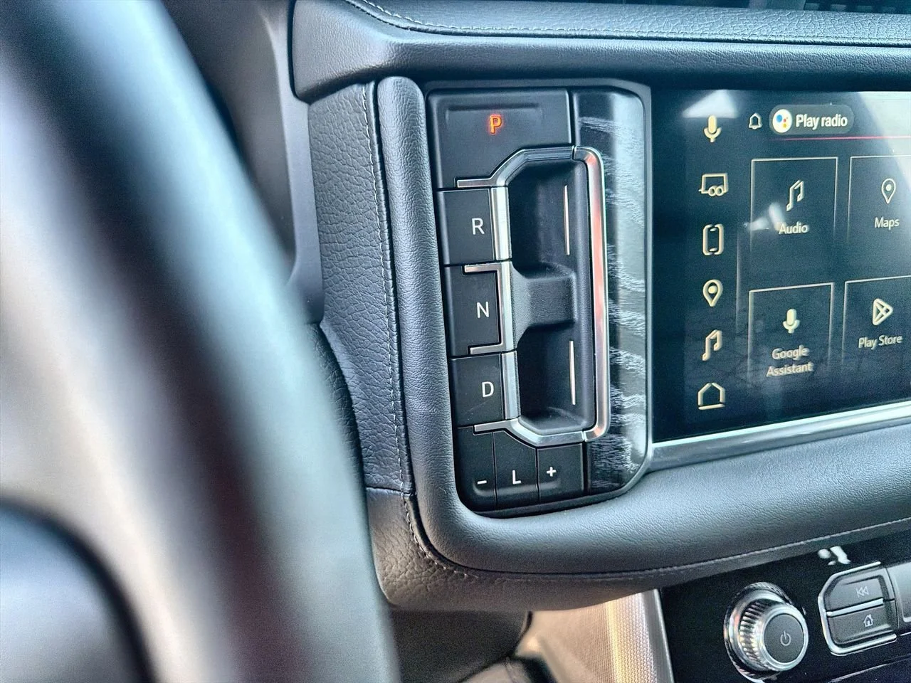 Used 2024 Onyx Black GMC Denali image 14