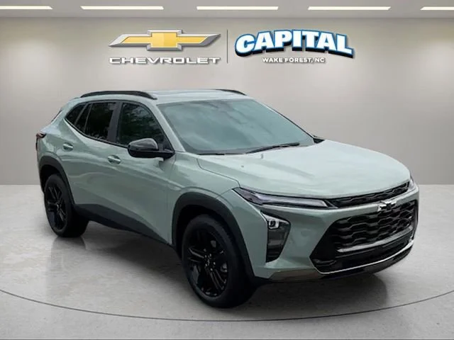 Used 2026 Cacti Green Chevrolet ACTIV image 7