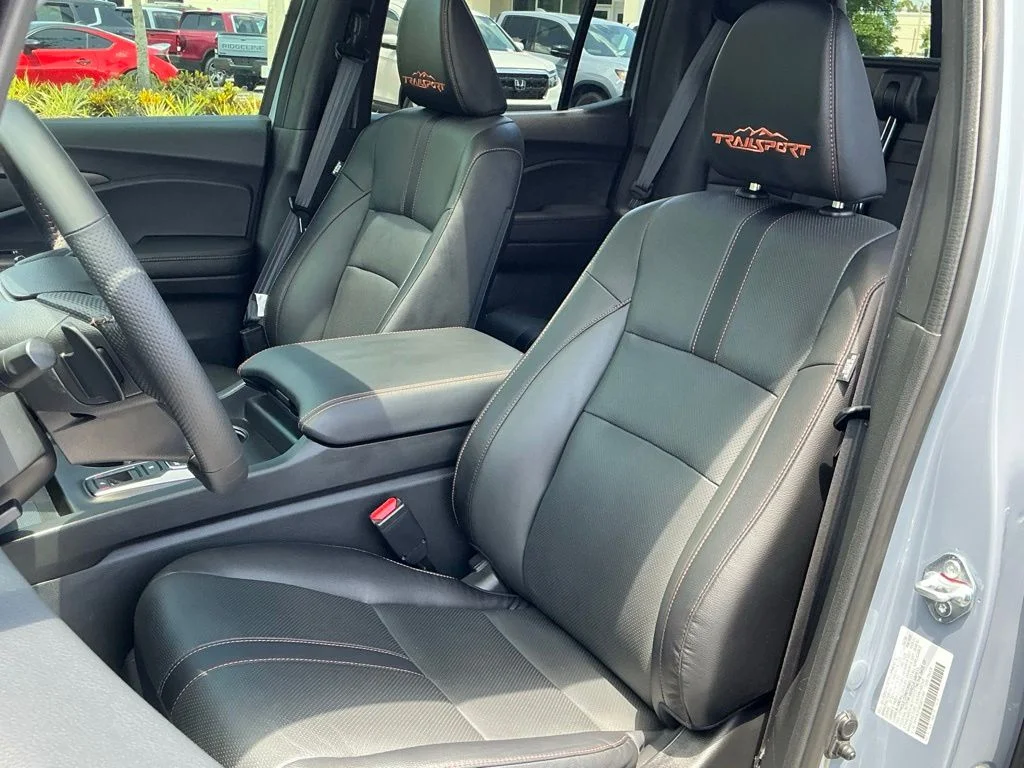 Used 2025  Honda TrailSport image 38