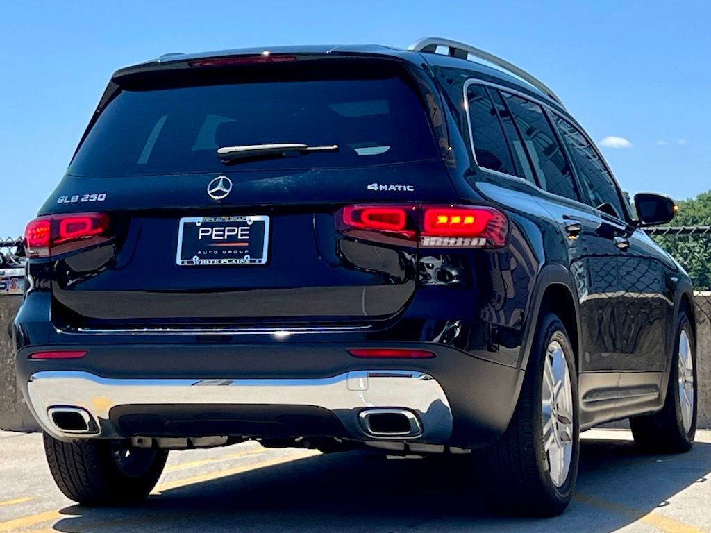 Certified Used 2023 Black Mercedes-Benz GLB 250 image 7