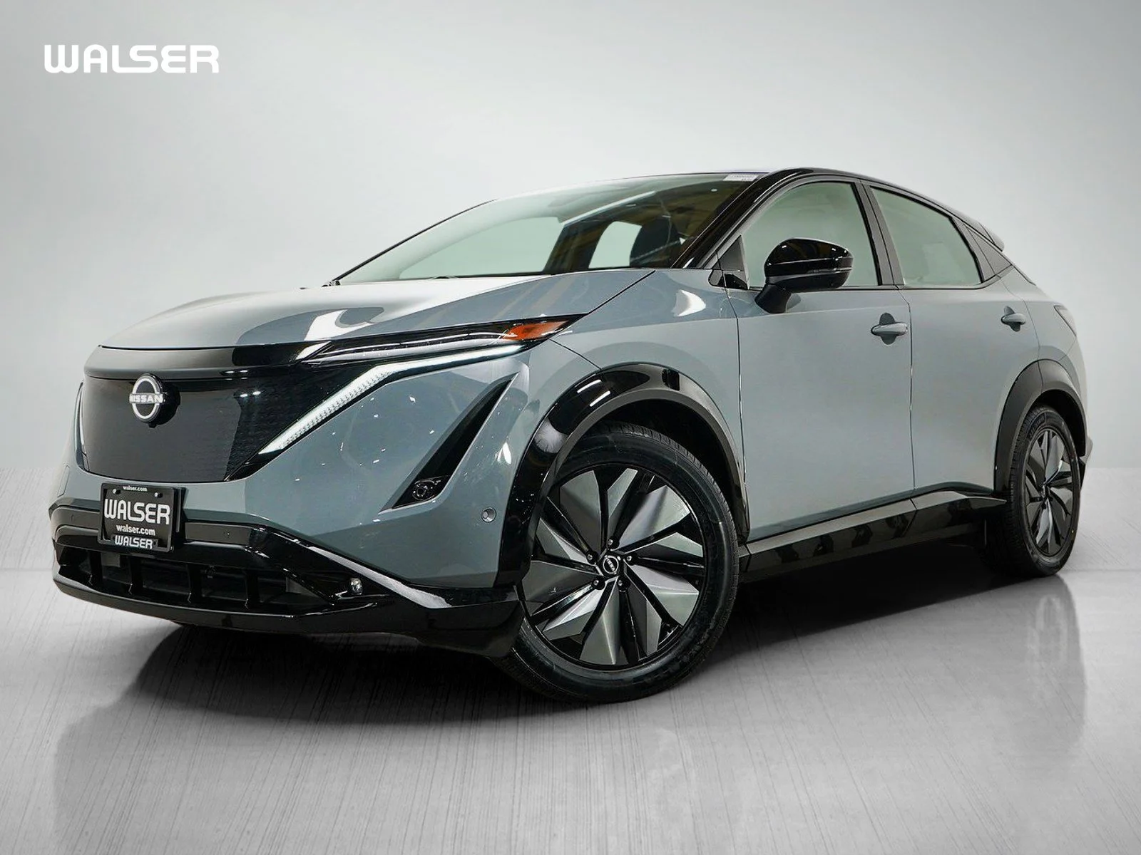 2023 Nissan Ariya Platinum+ AWD's photo