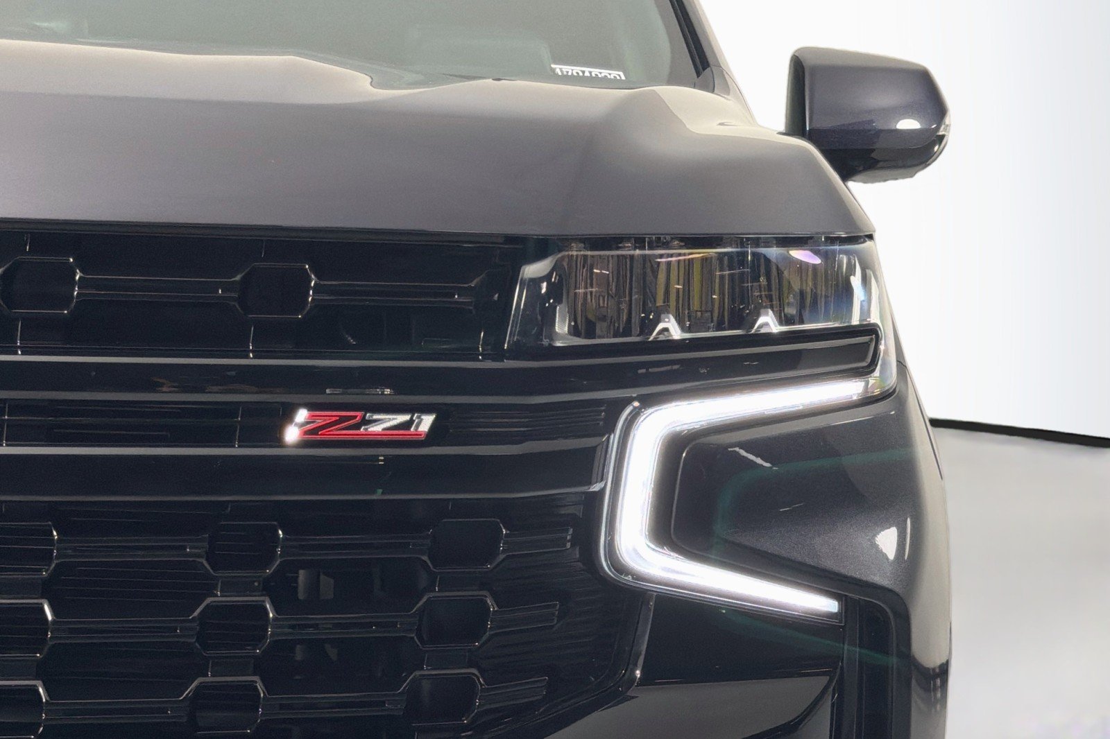 Used 2023 Dark Ash Metallic Chevrolet Z71 image 16