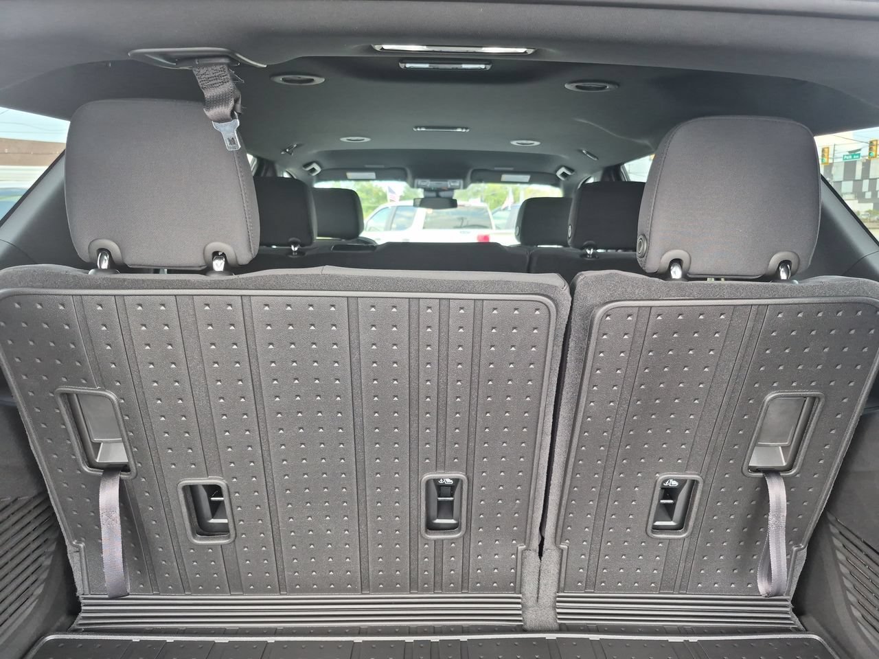 2026 Chevrolet Tahoe LS - Photo 35