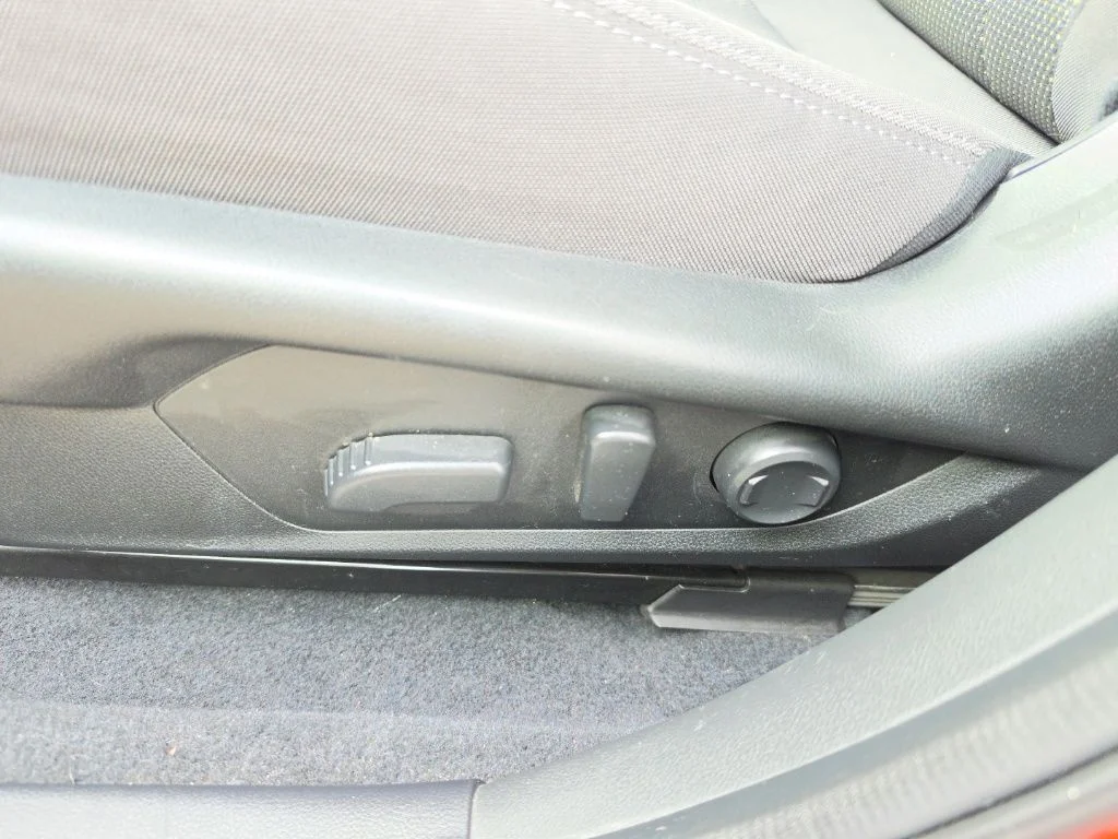 Used 2024 Sun Blaze Pearl Subaru Premium image 12