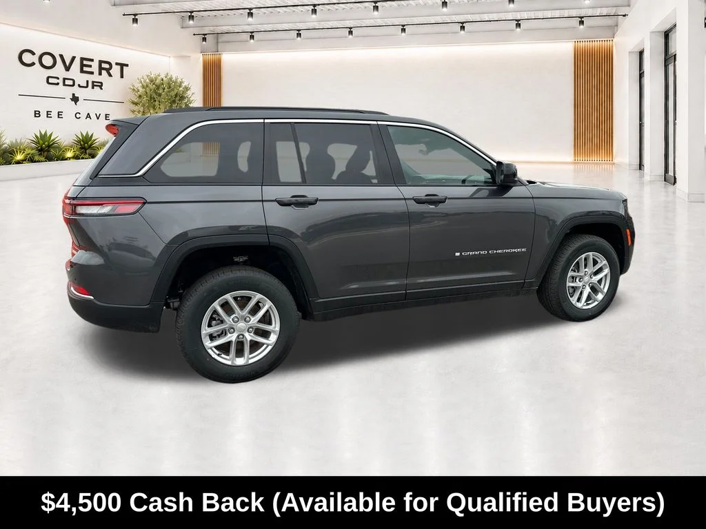 New 2026 Baltic Gray Metallic Clear-Coat Exterior Paint Jeep Laredo image 14