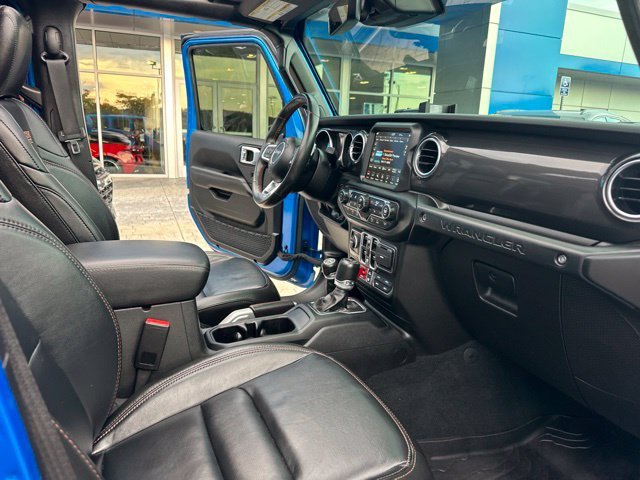 Used 2022 Blue Jeep Unlimited Rubicon 392 image 9
