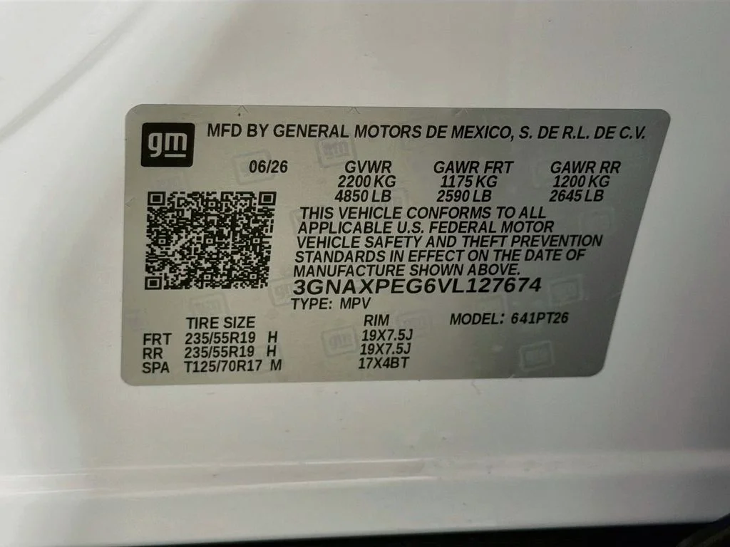 New 2027 White Chevrolet LT image 27
