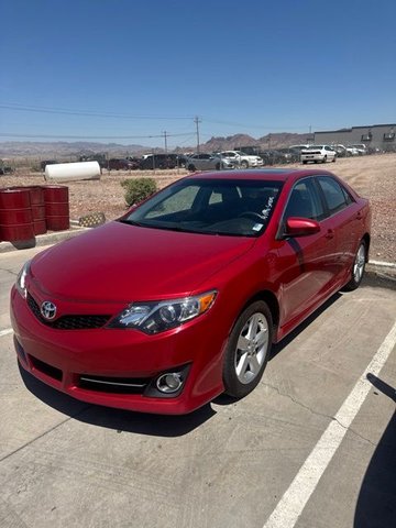 2014 Toyota Camry SE