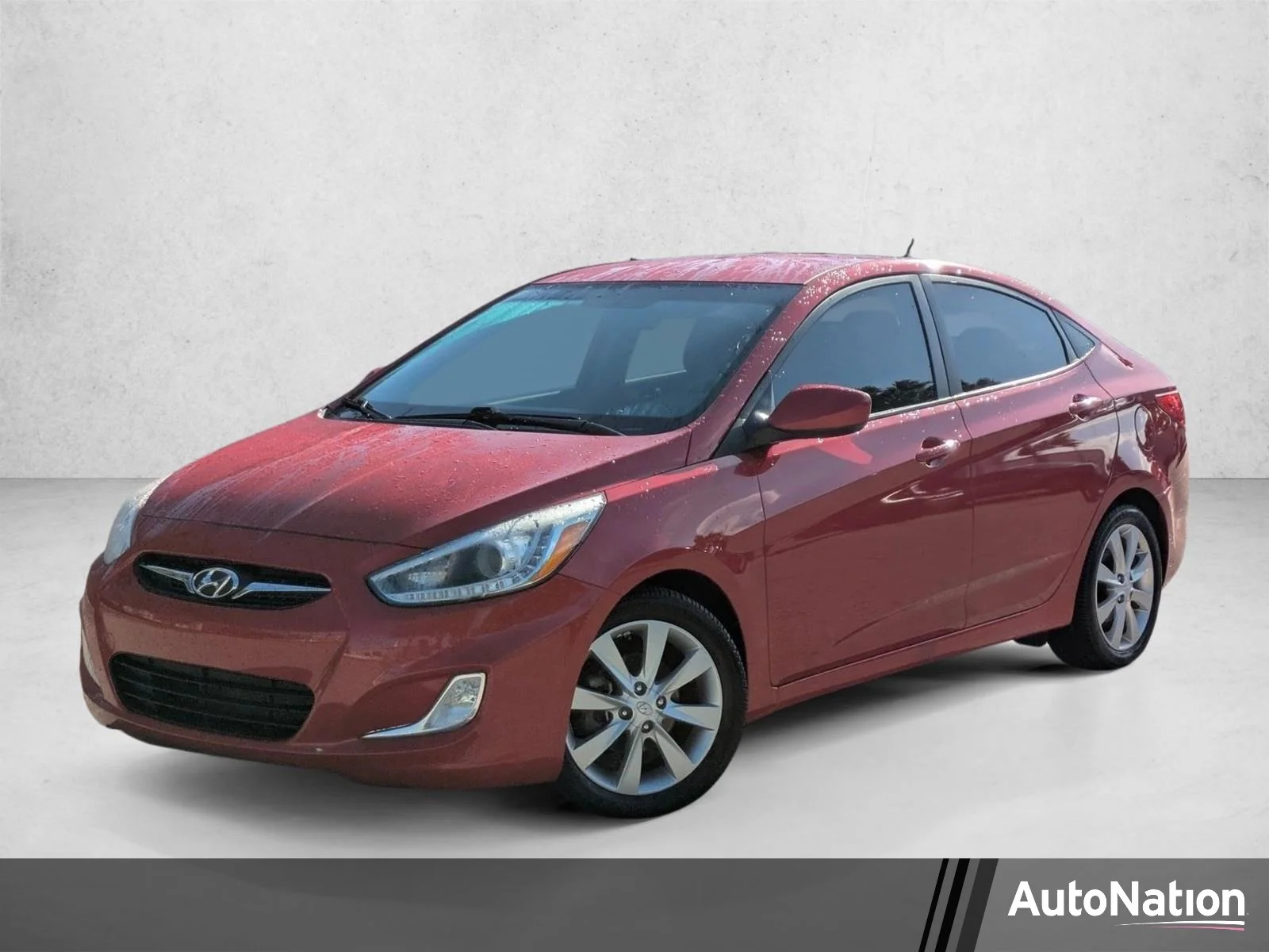 2014 Hyundai Accent GLS 4-Door 6-Speed Automatic's photo