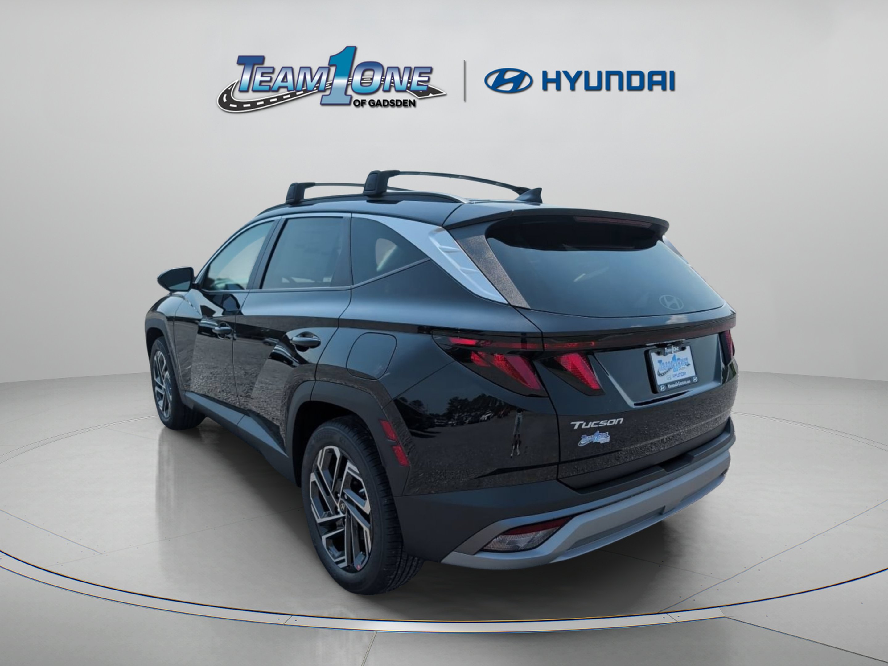 New 2026 Phantom Black Hyundai SEL Plus image 6
