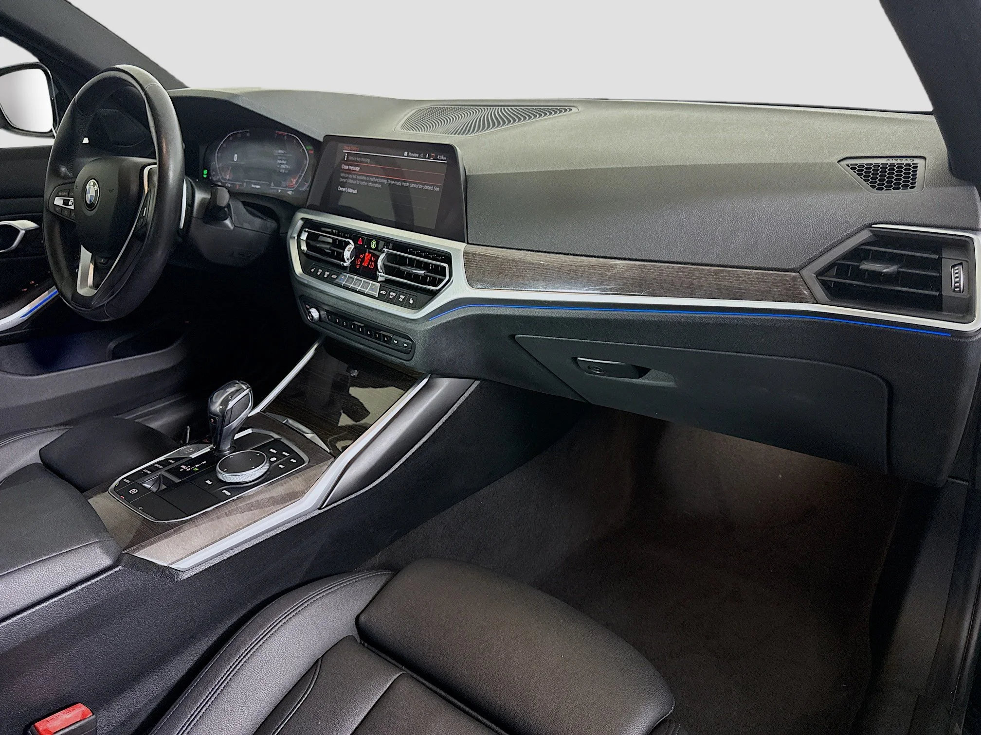 Used 2019 Black Sapphire Metallic BMW 330i image 26