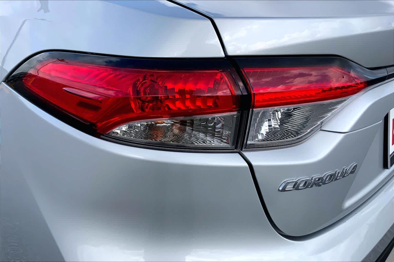 Used 2024 Classic Silver Metallic Toyota LE image 28