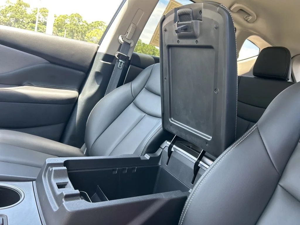 Certified Used 2024 White Nissan SV image 40