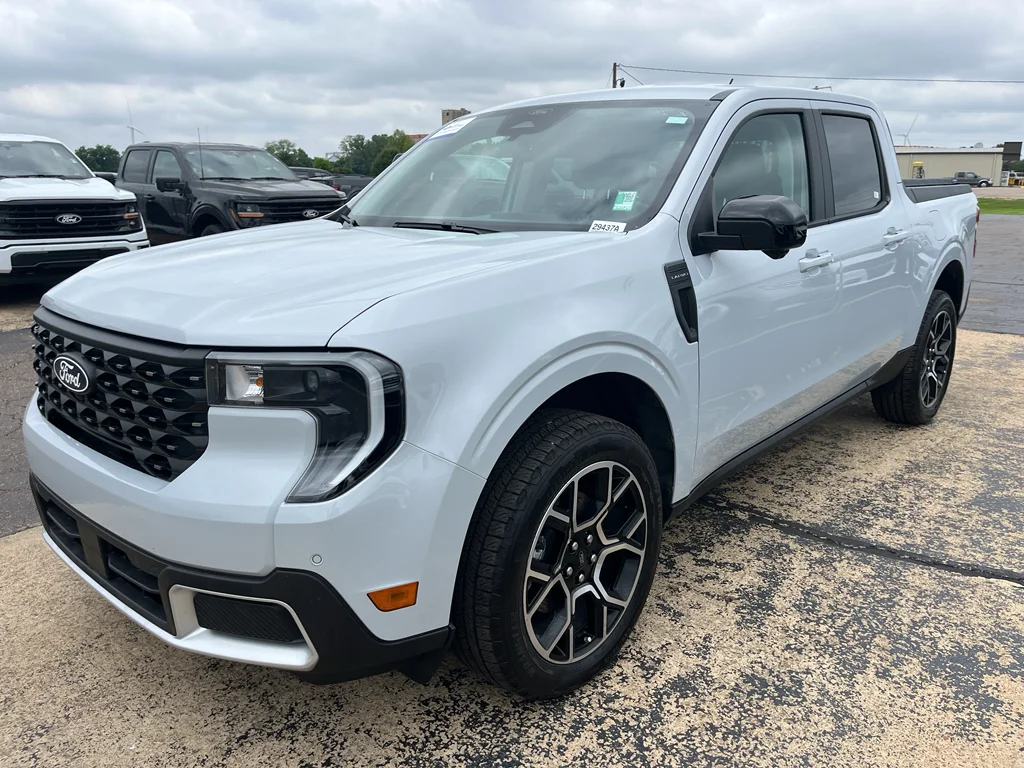 2026 Ford Maverick Lariat AWD's photo