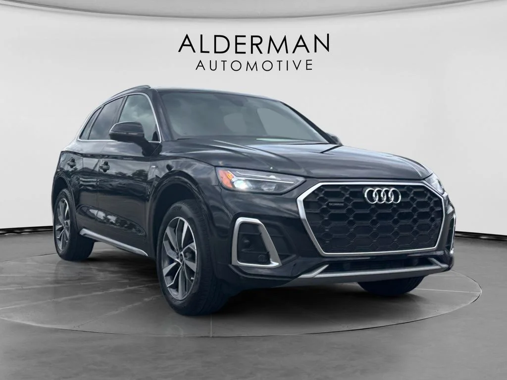 Used 2023 Black Audi 45 S line Premium image 7