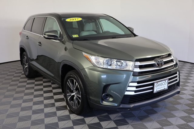 2017 Toyota Highlander LE
