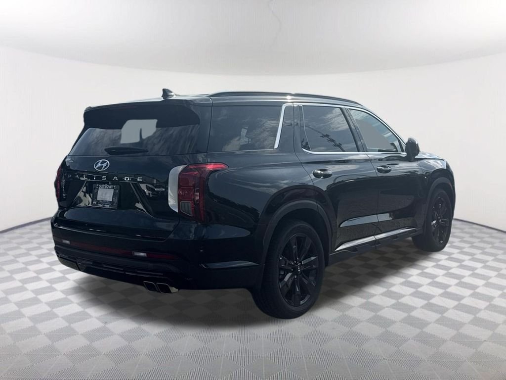 Used 2025 Black Hyundai XRT image 5