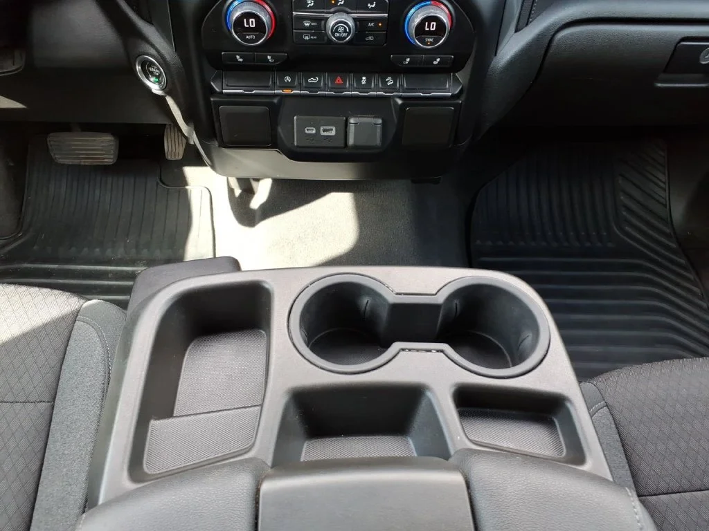 Used 2021 White Chevrolet RST image 17