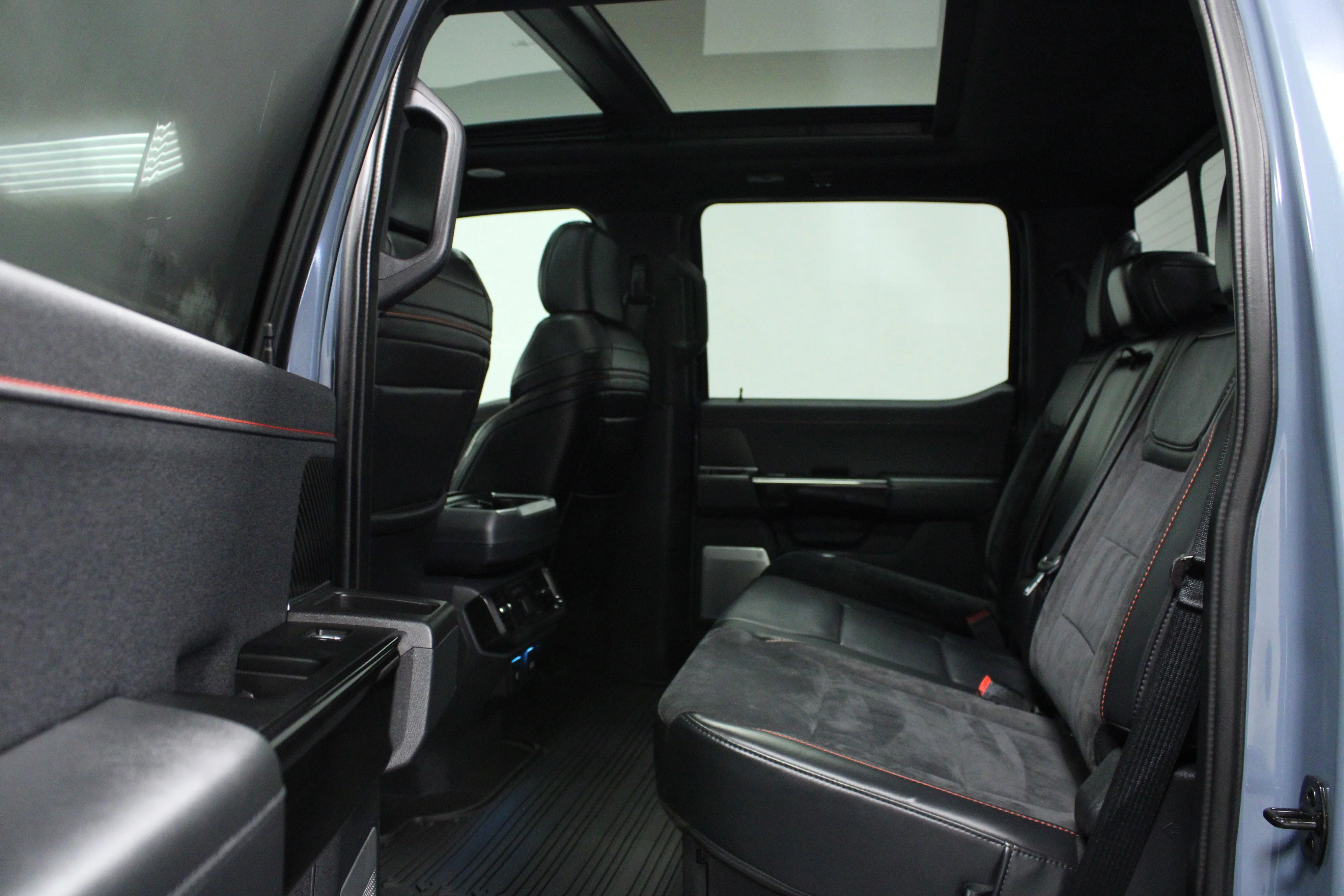 Used 2023 Azure Gray Metallic Ford Raptor image 13