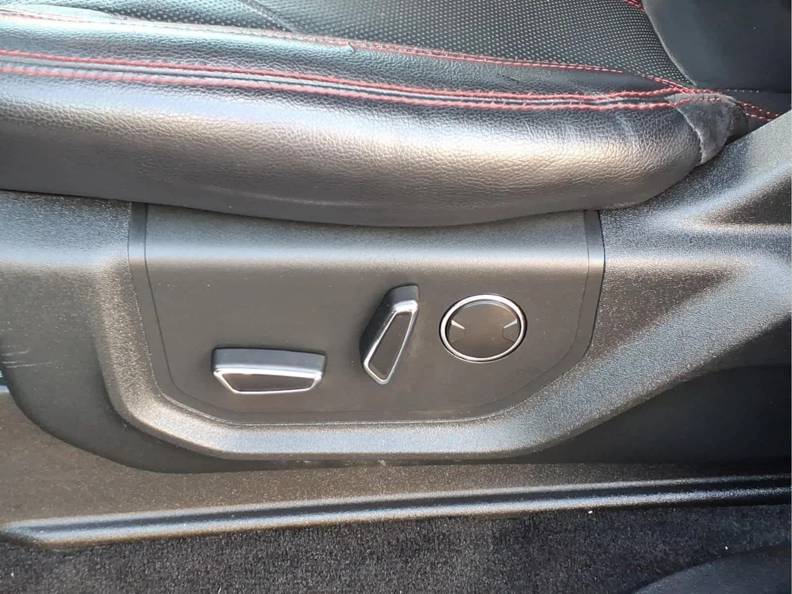 Used 2019 Magnetic Ford Limited image 16