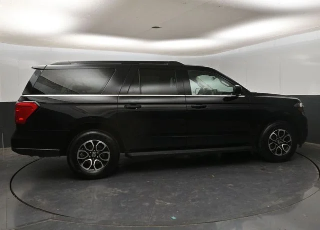 2024 Ford Expedition XLT - Photo 8