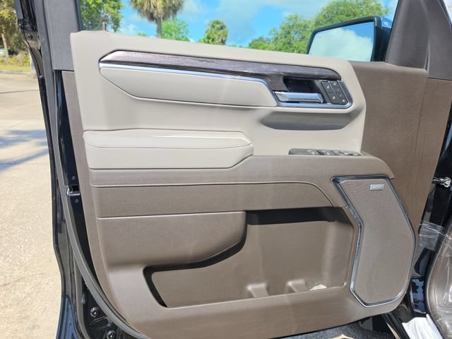 2026 Chevrolet Silverado 1500 LTZ - Photo 17