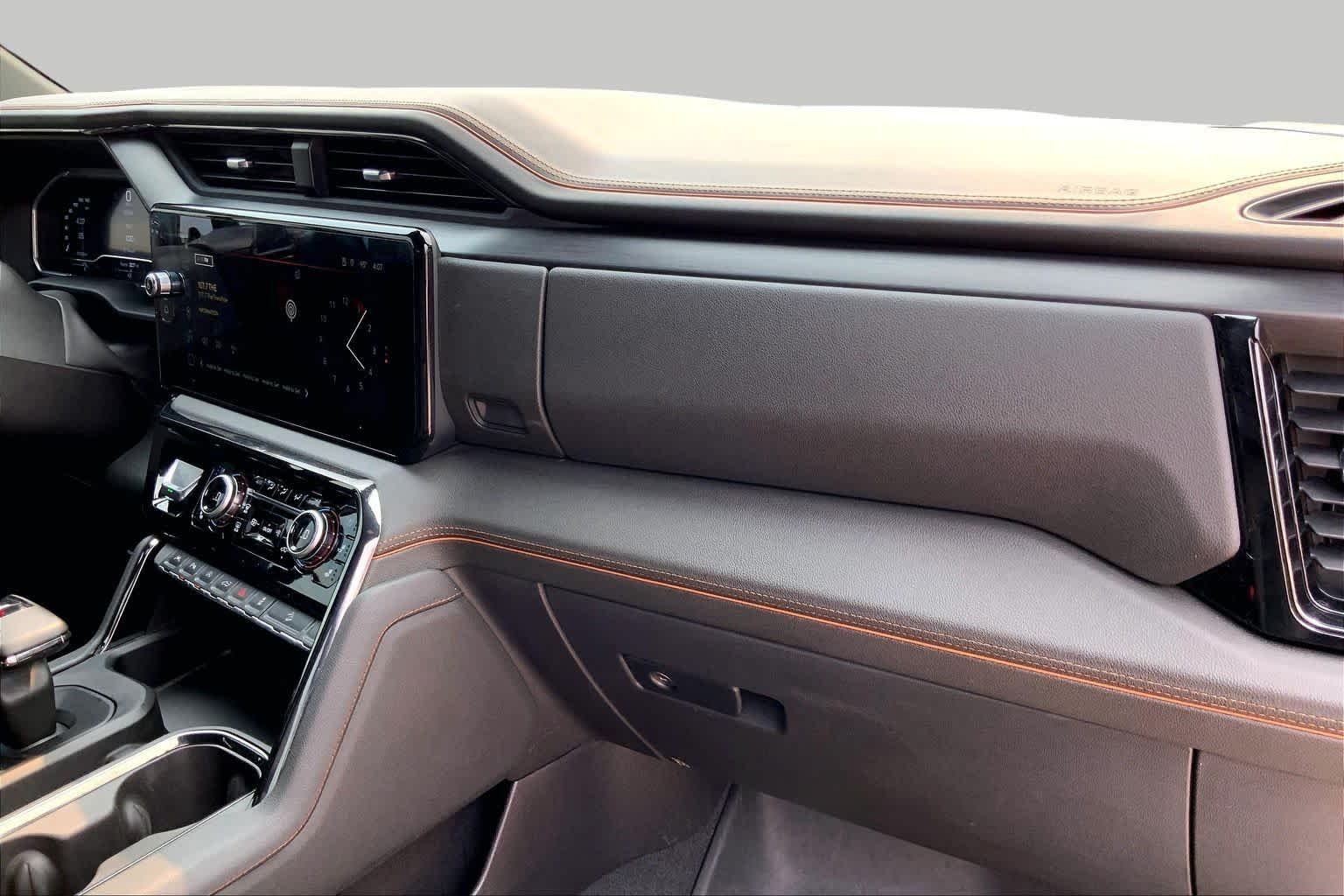 Used 2024 Summit White GMC AT4 image 17
