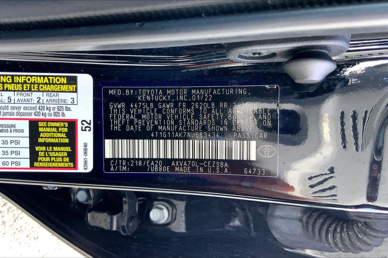 Used 2022 Midnight Black Metallic Toyota SE image 36