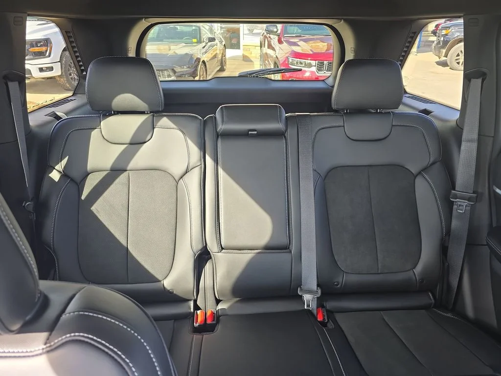 New 2026 Gray Jeep Altitude image 11