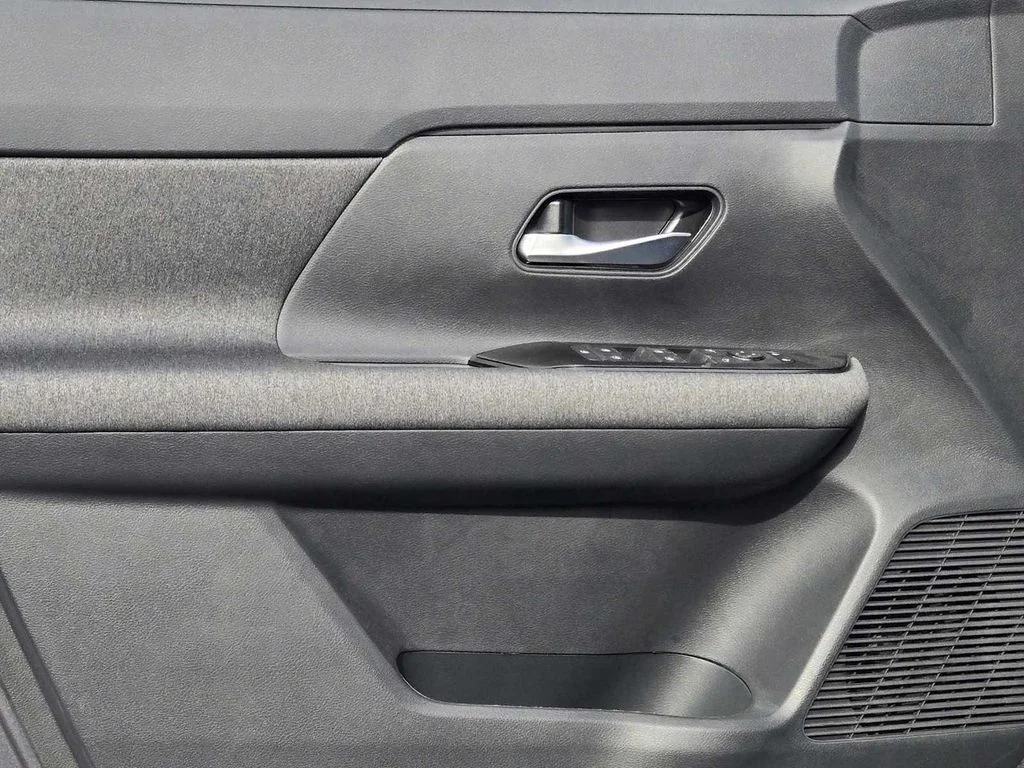 2026 Nissan KICKS SV - Photo 19