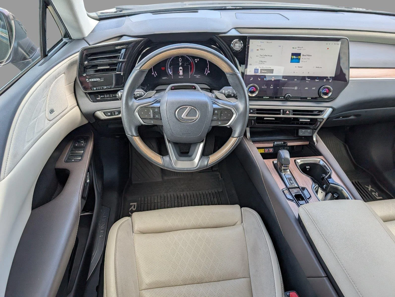 Used 2023 Nori Green Pearl Lexus RX 350 Luxury image 31