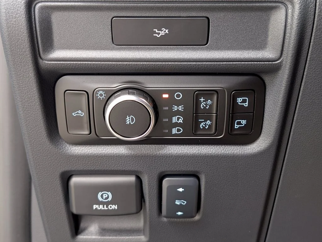 New 2026 Avalanche Ford Lariat® image 14