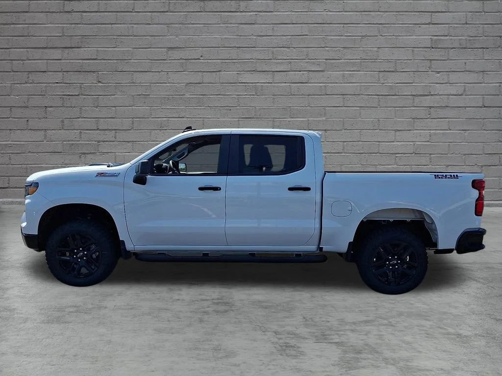 New 2026 Summit White Chevrolet Custom Trail Boss image 5