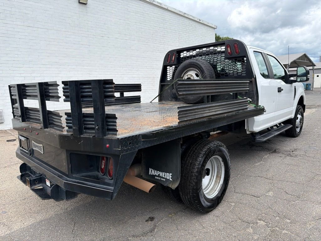 1FD8X3HN7NEC01724