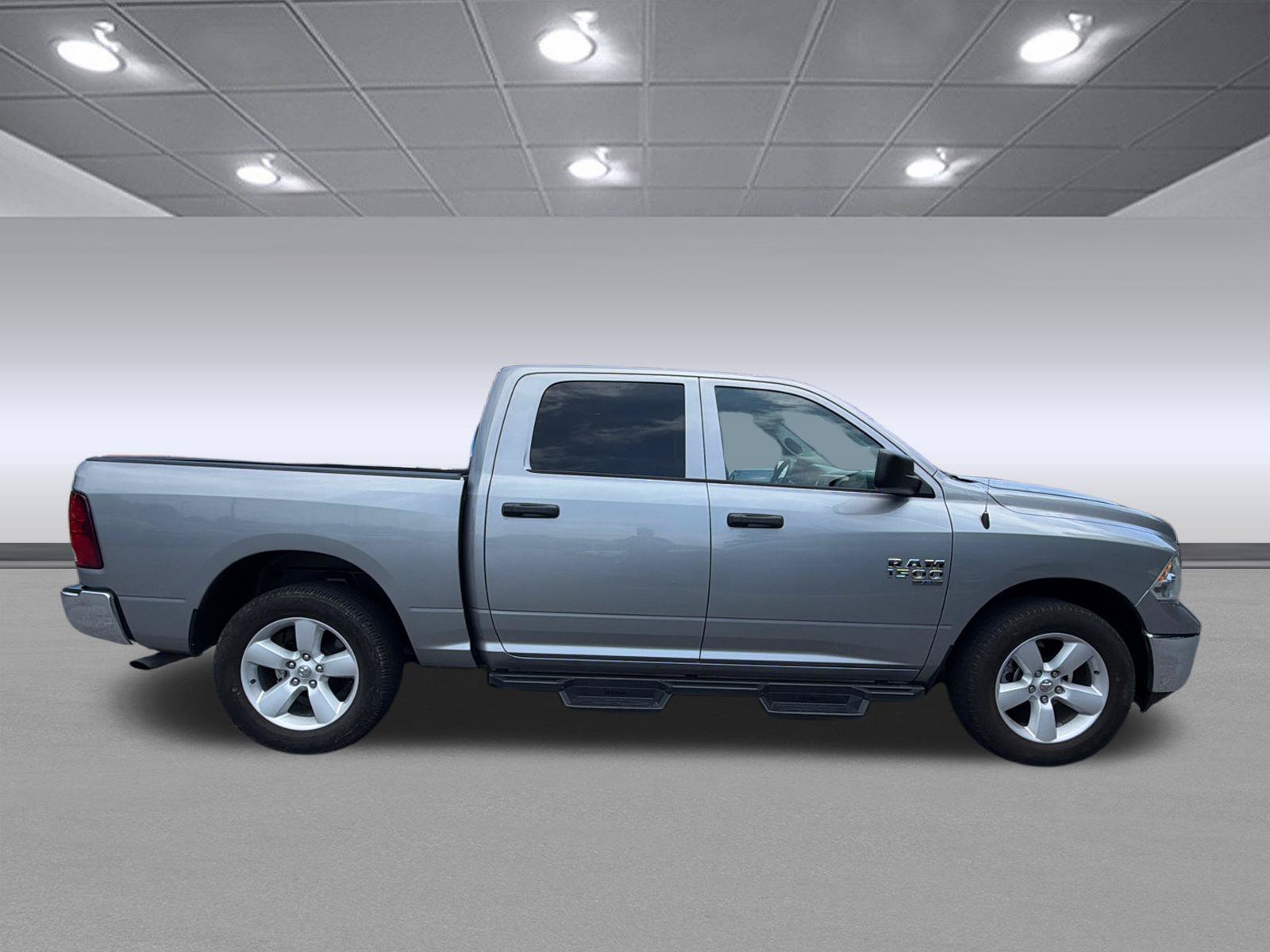 Used 2020 Billet Silver Metallic Clearcoat Ram Tradesman image 6