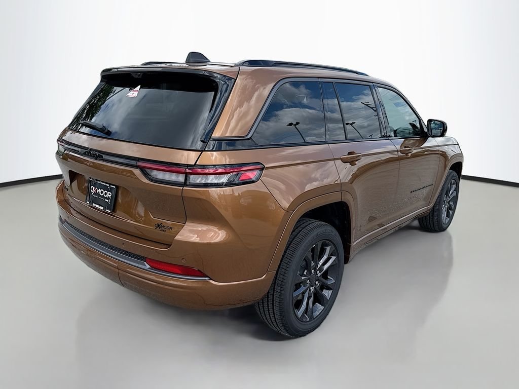 New 2026 Copper Shino Metallic Clear-Coat Exterior Paint Jeep Limited Reserve image 4
