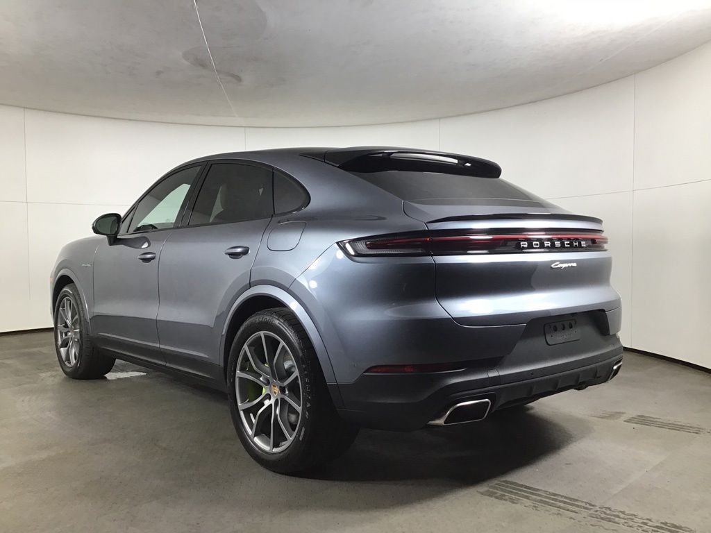 New 2026 Vanadium Grey Metallic Porsche  image 3