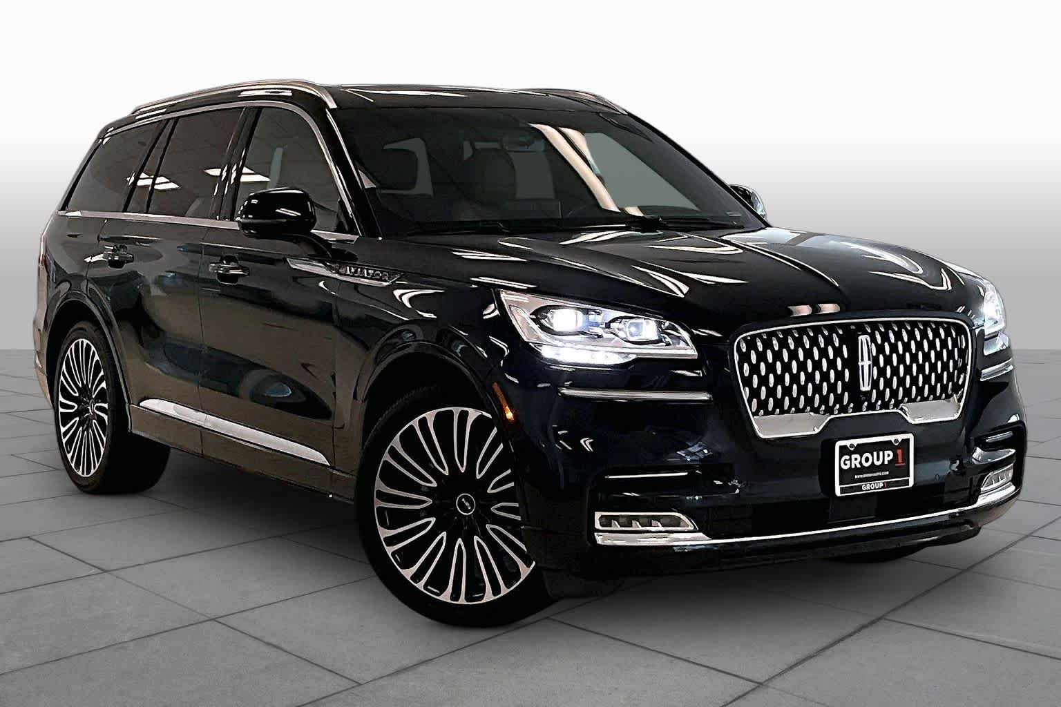 Used 2023 Infinite Black Metallic Clearcoat Lincoln Black Label image 2