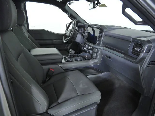 Used 2024 Silver Ford XLT image 12