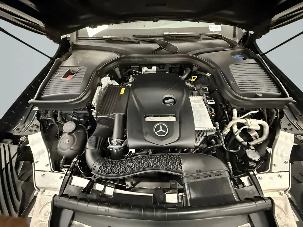 Used 2018 Black Mercedes-Benz GLC 300 image 23