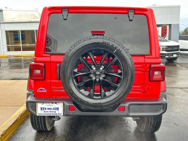 2025 Jeep Wrangler 4xe Sahara 4XE - Photo 8